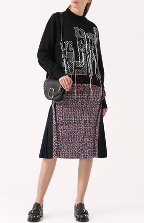 Женский черный шерстяной свитер с контрастной вышивкой Sacai, арт. 17-03468 купить в ЦУМ | Фото №1 Шерстяной свитер с контрастной вышивкой Sacai черный | Фото №1