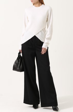 Женские черные шерстяные широкие брюки с защипами Mugler, арт. PANTP202147B купить в ЦУМ | Фото №1 Шерстяные широкие брюки с защипами Mugler черные | Фото №1