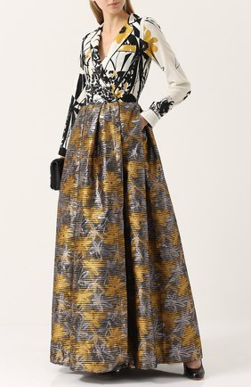 Женское разноцветное приталенное платье-макси с принтом sara roka, арт. KENJI L0NG/FW17-14 купить в ЦУМ | Фото №1 Приталенное платье-макси с принтом sara roka разноцветное | Фото №1
