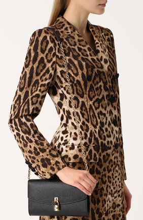 Клатч Dolce на цепочке Dolce & Gabbana, черного цвета, арт. 0116/BB6231/AB472 в ЦУМ | Фото №5 Клатч Dolce на цепочке Dolce & Gabbana черного цвета | Фото №5