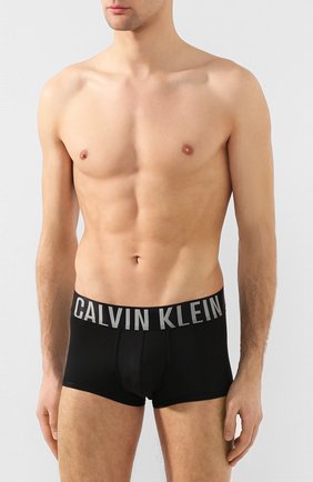 Мужские боксеры с широкой резинкой CALVIN KLEIN черного цвета по цене 4000 руб., арт. NB1047A | Фото 2 Мужские боксеры с широкой резинкой CALVIN KLEIN черного цвета, арт. NB1047A | Фото 2