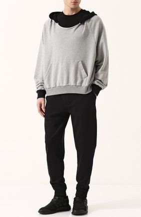 Мужской светло-серый хлопковое худи свободного кроя Yeezy, арт. KW5U2036/M купить в ЦУМ | Фото №1 Хлопковое худи свободного кроя Yeezy светло-серый | Фото №1