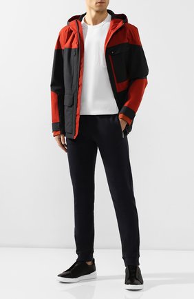Мужской хлопковые джоггеры с карманами Z ZEGNA темно-синего цвета по цене 22950 руб., арт. VP458/ZZP03 | Фото 2 Мужской хлопковые джоггеры с карманами Z ZEGNA темно-синего цвета, арт. VP458/ZZP03 | Фото 2