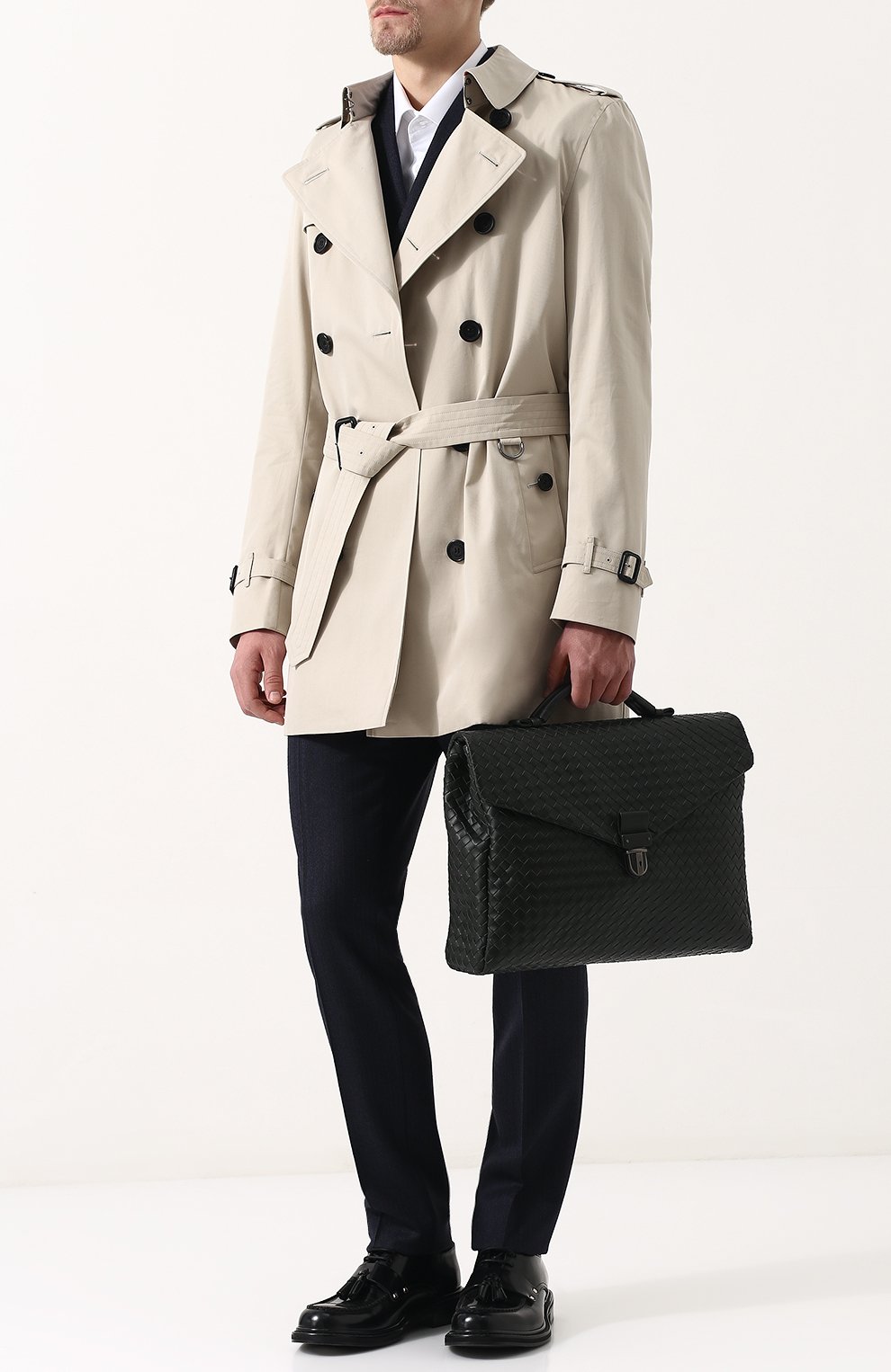 Мужской темно-зеленый кожаный портфель с плетением intrecciato Bottega Veneta, арт. 113095/V4651 купить в ЦУМ | Фото №2 Кожаный портфель с плетением intrecciato Bottega Veneta темно-зеленый | Фото №2