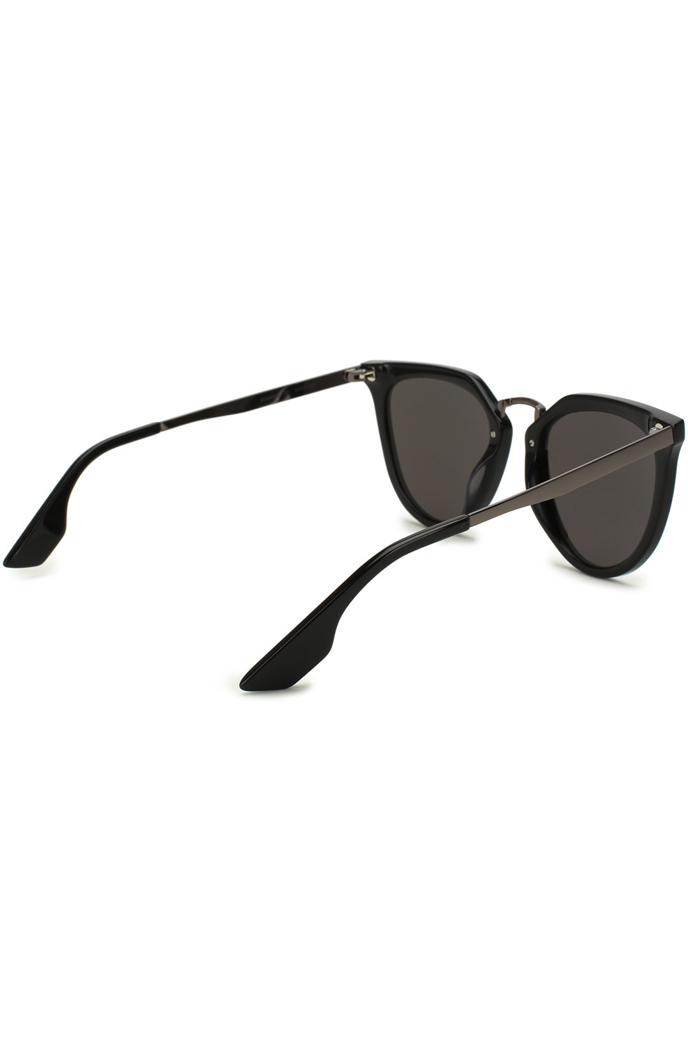 Женские солнцезащитные очки ALEXANDER MCQUEEN черного цвета, арт. MQ0086 001 | Фото 4 (Региональные ограничения белый список (Axapta Mercury): RU; Тип очков: С/з)