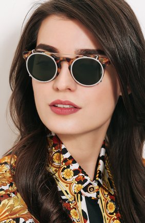 Женские коричневые солнцезащитные очки Valentino, арт. 4009CB-503671 купить в ЦУМ | Фото №2 Солнцезащитные очки Valentino коричневые | Фото №2
