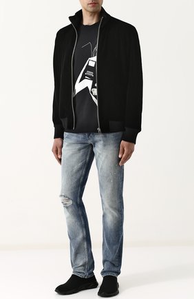 Мужские синие джинсы прямого кроя с потертостями Hudson, арт. M275/DK0/L0CK купить в ЦУМ | Фото №1 Джинсы прямого кроя с потертостями Hudson синие | Фото №1
