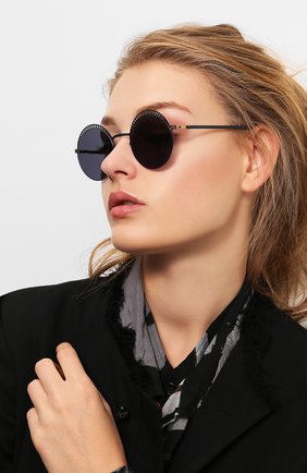 Женские солнцезащитные очки MYKITA черного цвета по цене 45150 руб., арт. STUDI0 1.4/INDIG0/G0LD/BRILLIANTBLUE | Фото 2 Женские солнцезащитные очки MYKITA черного цвета, арт. STUDI0 1.4/INDIG0/G0LD/BRILLIANTBLUE | Фото 2