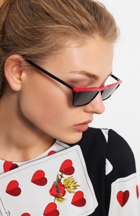 Женские черные солнцезащитные очки Prada, арт. 19US-YVH5S0 купить в ЦУМ | Фото №2 Солнцезащитные очки Prada черные | Фото №2