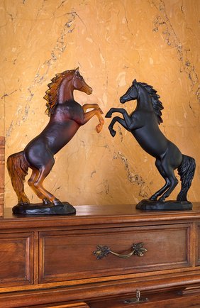Скульптура Spirited Horse Daum, арт. 05585-1 в ЦУМ | Фото №1 Скульптура Spirited Horse Daum #color# | Фото №1