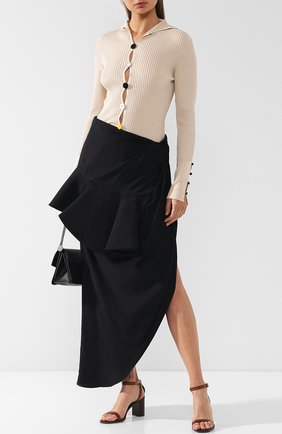 Женская черная юбка-миди с высоким разрезом и оборкой Jacquemus, арт. 182SK02 купить в ЦУМ | Фото №1 Юбка-миди с высоким разрезом и оборкой Jacquemus черная | Фото №1