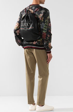 Мужской кожаный рюкзак с логотипом бренда GUCCI черного цвета по цене 128000 руб., арт. 516639/0GCBT | Фото 2 Мужской кожаный рюкзак с логотипом бренда GUCCI черного цвета, арт. 516639/0GCBT | Фото 2