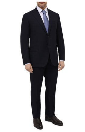 Мужской шерстяной костюм CORNELIANI темно-синего цвета по цене 117000 руб., арт. 827268-8818414/92 Q1 | Фото 1 Мужской шерстяной костюм CORNELIANI темно-синего цвета, арт. 827268-8818414/92 Q1 | Фото 1 (Рукава: Длинные; Материал внешний: Шерсть; Костюмы М: Однобортный; Стили: Классический; Статус проверки: Проверена категория)