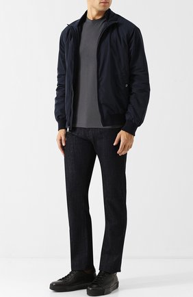Мужская однотонная футболка из вискозы GIORGIO ARMANI серого цвета по цене 24000 руб., арт. 8NST52/SJP4Z | Фото 2 Мужская однотонная футболка из вискозы GIORGIO ARMANI серого цвета, арт. 8NST52/SJP4Z | Фото 2 (Рукава: Короткие; Длина (для топов): Стандартные; Материал внешний: Вискоза; Принт: Без принта; Стили: Кэжуэл)