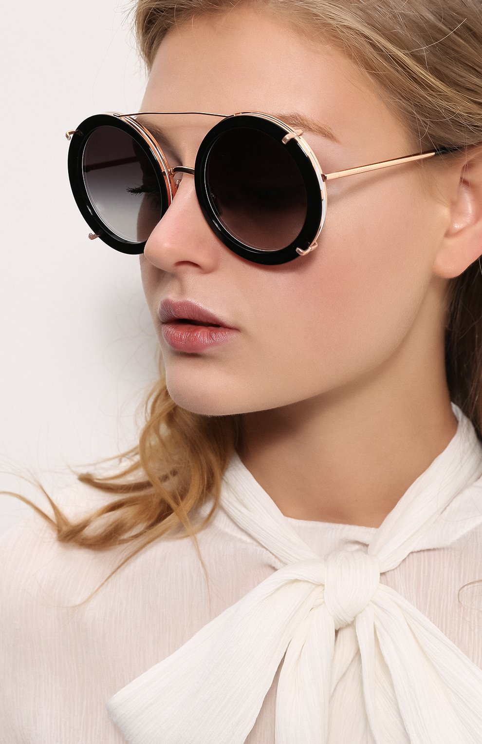 Женские разноцветные солнцезащитные очки Dolce & Gabbana, арт. 2198-12988G купить в ЦУМ | Фото №2 Солнцезащитные очки Dolce & Gabbana разноцветные | Фото №2