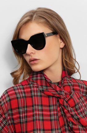 Женские солнцезащитные очки GUCCI черного цвета по цене 23250 руб., арт. GG0164 001 | Фото 2 Женские солнцезащитные очки GUCCI черного цвета, арт. GG0164 001 | Фото 2