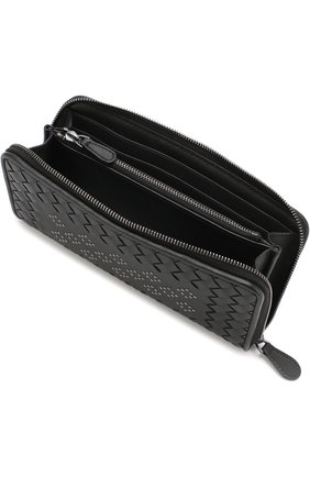 Кожаный кошелек на молнии с плетением intrecciato Bottega Veneta, черного цвета, арт. 506685/VBJU2 в ЦУМ | Фото №3 Кожаный кошелек на молнии с плетением intrecciato Bottega Veneta черного цвета | Фото №3