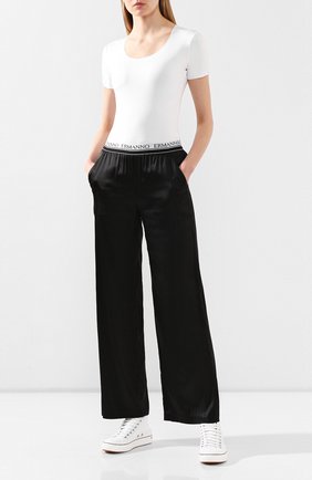 Женская футболка из вискозы EMPORIO ARMANI белого цвета по цене 17700 руб., арт. 8N2M6A/2J85Z | Фото 2 Женская футболка из вискозы EMPORIO ARMANI белого цвета, арт. 8N2M6A/2J85Z | Фото 2