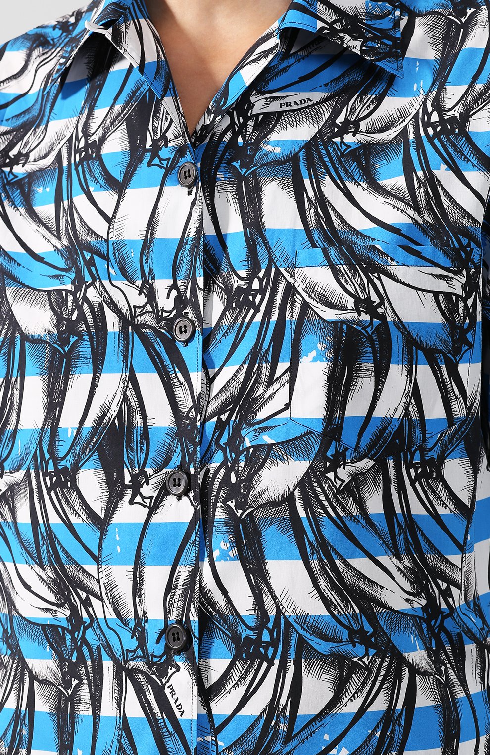 Женская хлопковая блуза с укороченным рукавом и принтом PRADA синего цвета, арт. P433B-1SG4-F0013 | Фото 5 (Рукава: Короткие; Длина (для топов): Стандартные; Принт: С принтом; Материал внешний: Хлопок; Женское Кросс-КТ: Блуза-одежда)