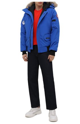 Мужской пуховый бомбер chilliwack CANADA GOOSE синего цвета по цене 110500 руб., арт. 7999MPB | Фото 2 Мужской пуховый бомбер chilliwack CANADA GOOSE синего цвета, арт. 7999MPB | Фото 2