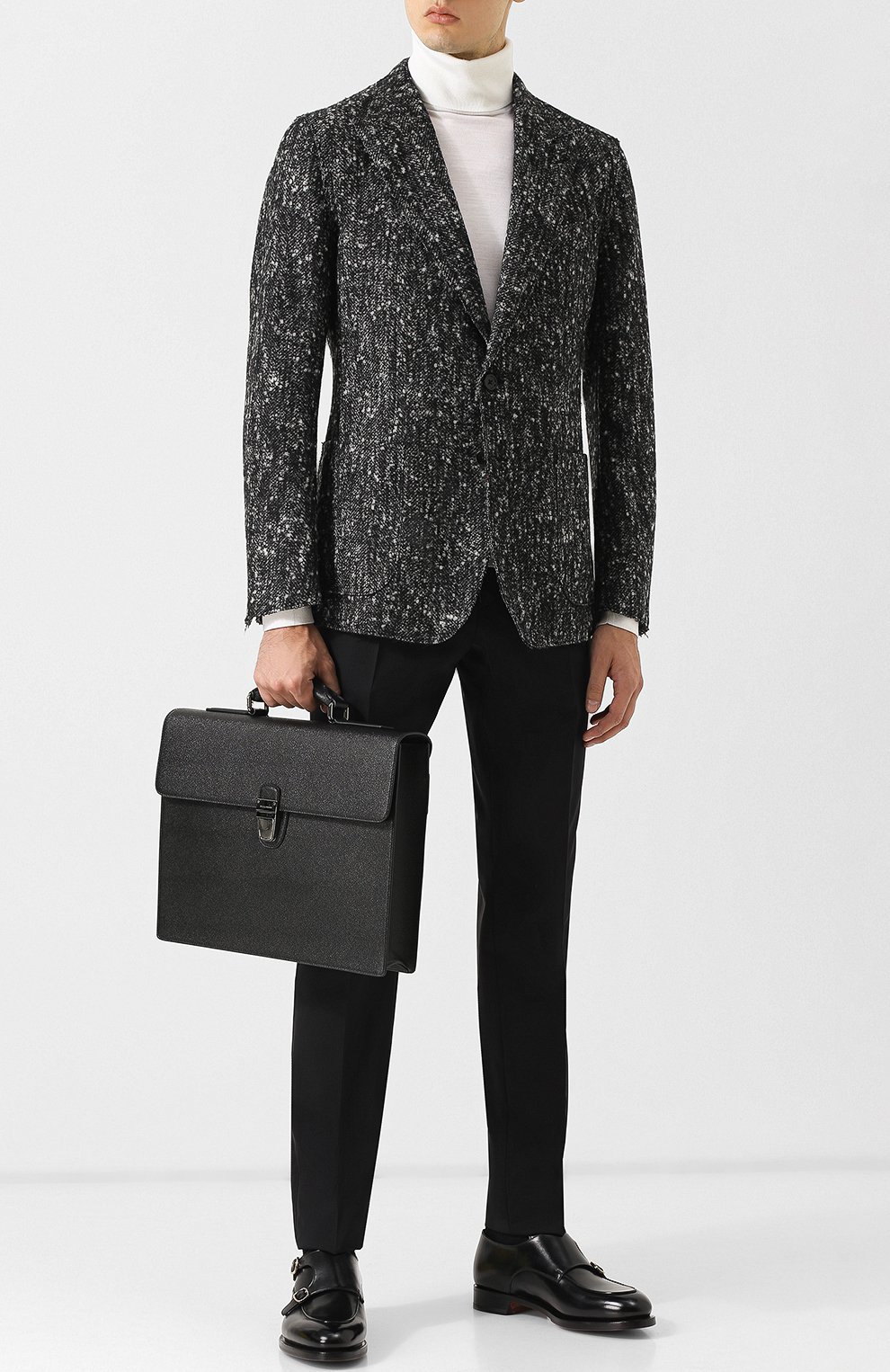 Мужской черный кожаный портфель ufficio с клапаном Dolce & Gabbana, арт. BM1437/A1001 купить в ЦУМ | Фото №2 Кожаный портфель Ufficio с клапаном Dolce & Gabbana черный | Фото №2
