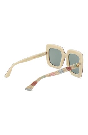Женские солнцезащитные очки GUCCI разноцветного цвета по цене 22050 руб., арт. GG0328 004 | Фото 4 Женские солнцезащитные очки GUCCI разноцветного цвета, арт. GG0328 004 | Фото 4