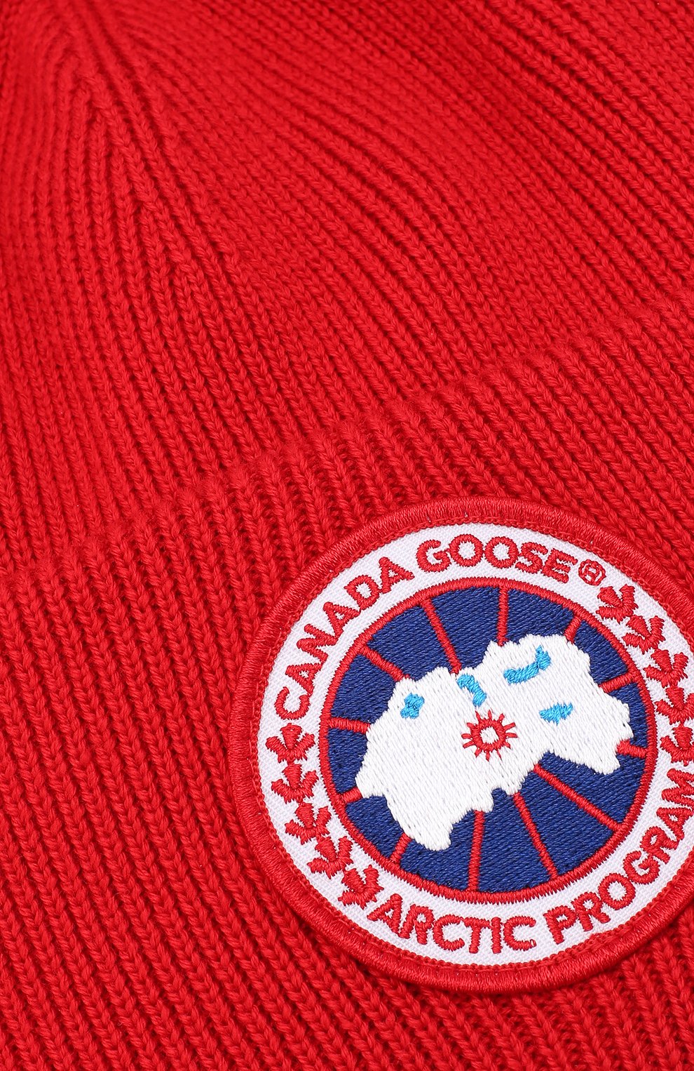 Шерстяная вязаная шапка с логотипом бренда Canada Goose, красного цвета, арт. 6936L в ЦУМ | Фото №3 Шерстяная вязаная шапка с логотипом бренда Canada Goose красного цвета | Фото №3