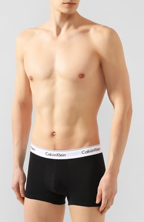 Мужские комплект из двух хлопковых боксеров CALVIN KLEIN черного цвета по цене 4750 руб., арт. NB1086A | Фото 2 Мужские комплект из двух хлопковых боксеров CALVIN KLEIN черного цвета, арт. NB1086A | Фото 2