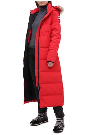 Женский пуховик mystique CANADA GOOSE красного цвета по цене 120500 руб., арт. 3035L | Фото 2 Женский пуховик mystique CANADA GOOSE красного цвета, арт. 3035L | Фото 2