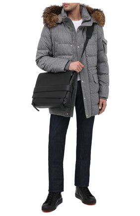 Мужская утепленная парка на молнии с капюшоном MONCLER серого цвета по цене 350000 руб., арт. D2-091-42387-20-549TT | Фото 2 Мужская утепленная парка на молнии с капюшоном MONCLER серого цвета, арт. D2-091-42387-20-549TT | Фото 2 (Материал внешний: Шерсть; Материал подклада: Синтетический материал; Мужское Кросс-КТ: Верхняя одежда, шерсть и кашемир; Рукава: Длинные; Длина (верхняя одежда): До середины бедра; Кросс-КТ: Куртка)