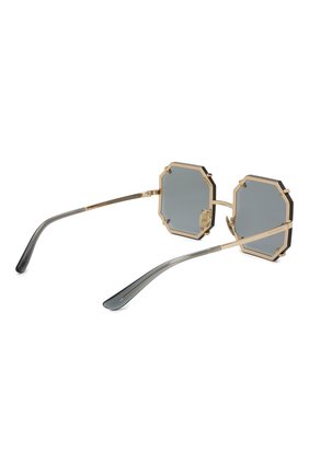 Женские солнцезащитные очки DOLCE & GABBANA серого цвета по цене 33900 руб., арт. 2216-02/87 | Фото 4 Женские солнцезащитные очки DOLCE & GABBANA серого цвета, арт. 2216-02/87 | Фото 4