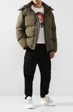Мужские комбинированные кроссовки flashtrek GUCCI белого цвета по цене 65700 руб., арт. 543162/GGZ80 | Фото 2 Мужские комбинированные кроссовки flashtrek GUCCI белого цвета, арт. 543162/GGZ80 | Фото 2