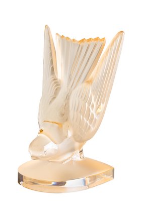 Пресс-папье hirondelles LALIQUE золотого цвета по цене 76200 руб., арт. 10646400 | Фото 1 Пресс-папье hirondelles LALIQUE золотого цвета, арт. 10646400 | Фото 1 (Ограничения доставки: fragile-2; Статус проверки: Проверена категория)