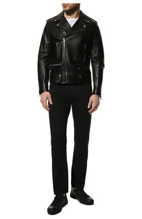 Мужская кожаная куртка SAINT LAURENT черного цвета по цене 375000 руб., арт. 484284/Y5YA2 | Фото 2 Мужская кожаная куртка SAINT LAURENT черного цвета, арт. 484284/Y5YA2 | Фото 2 (Мужское Кросс-КТ: Куртка-верхняя одежда, Кожа и замша, Верхняя одежда; Рукава: Длинные; Длина (верхняя одежда): Короткие; Материал подклада: Купро; Кросс-КТ: Куртка; Статус проверки: Проверена категория; Материал внешний: Натуральная кожа)