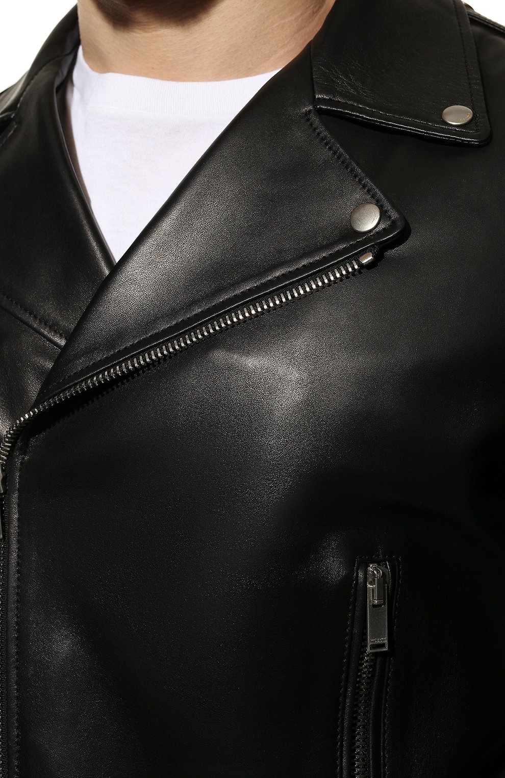 Мужская кожаная куртка SAINT LAURENT черного цвета, арт. 484284/Y5YA2 | Фото 5 (Кросс-КТ: Куртка; Рукава: Длинные; Мужское Кросс-КТ: Верхняя одежда, Кожа и замша; Материал внешний: Натуральная кожа; Длина (верхняя одежда): Короткие; Материал подклада: Купро; Статус проверки: Проверена категория)