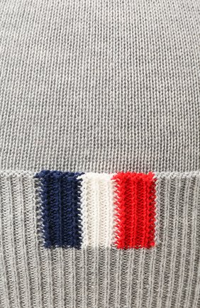 Хлопковая шапка Moncler Enfant серого цвета, арт. E1-951-99222-00-V9005 в ЦУМ | Фото №3 Хлопковая шапка Moncler Enfant серого цвета | Фото №3