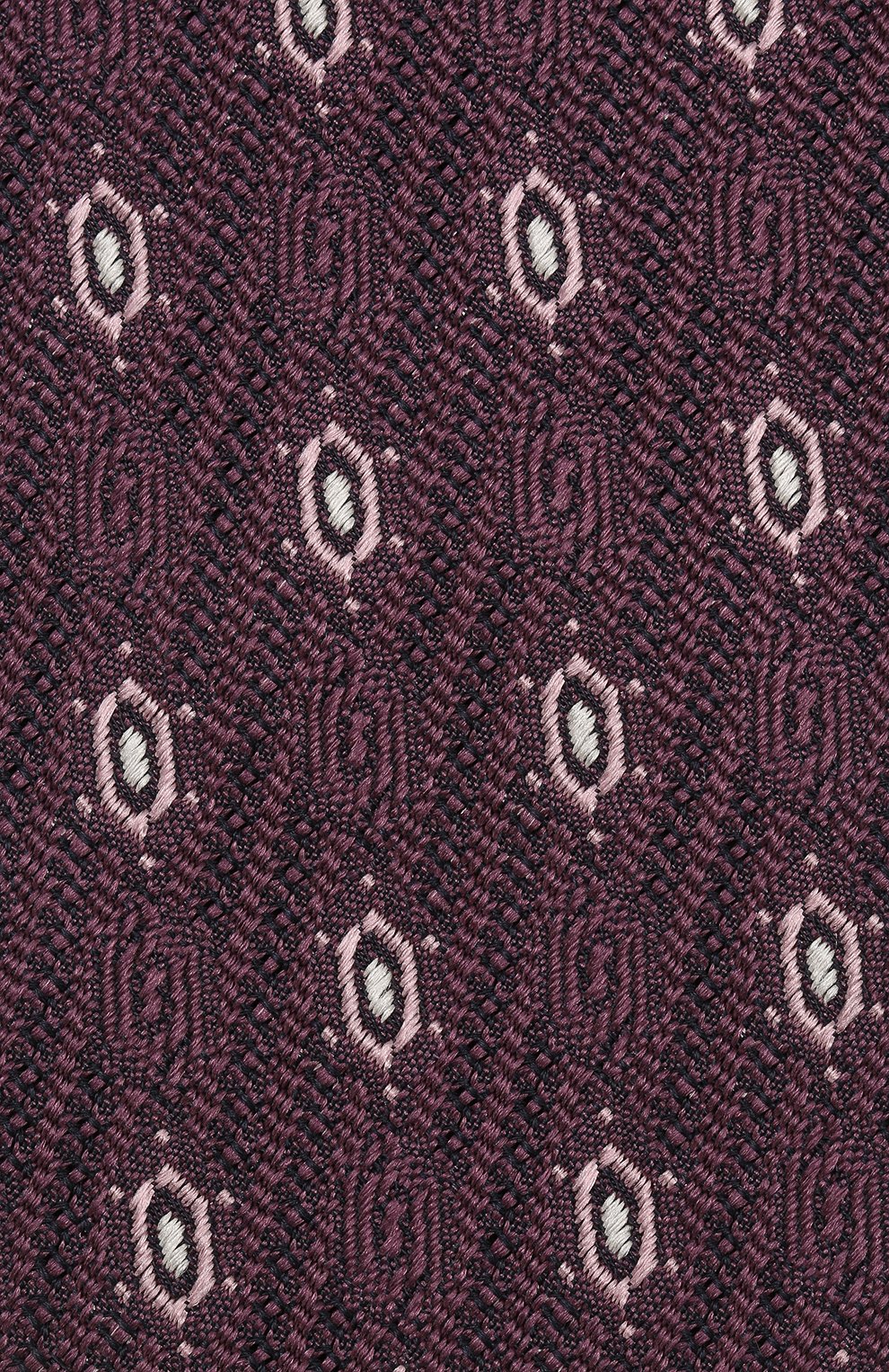 Мужской шелковый галстук ZEGNA COUTURE фиолетового цвета по цене 20800 руб., арт. Z5B01/15C | Фото 3 Мужской шелковый галстук ZEGNA COUTURE фиолетового цвета, арт. Z5B01/15C | Фото 3 (Принт: С принтом; Материал: Текстиль; Статус проверки: Проверено)