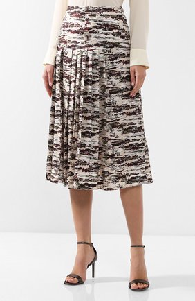 Женская бордовая шелковая юбка с принтом Victoria Beckham, арт. SK MID 3710 PSS19 SILK CAM0 PRINT купить в ЦУМ | Фото №3 Шелковая юбка с принтом Victoria Beckham бордовая | Фото №3