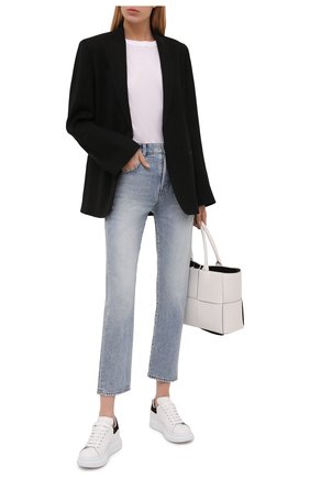 Женские кожаные кеды ALEXANDER MCQUEEN черно-белого цвета по цене 37850 руб., арт. 553770/WHGP7 | Фото 2 Женские кожаные кеды ALEXANDER MCQUEEN черно-белого цвета, арт. 553770/WHGP7 | Фото 2