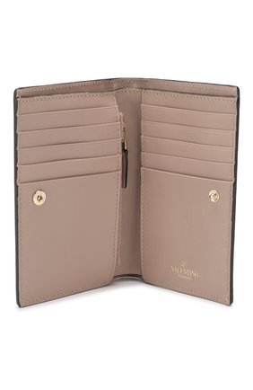 Кожаный кошелек Valentino Garavani Rockstud Valentino, бежевого цвета, арт. RW2P0R14/B0L в ЦУМ | Фото №3 Кожаный кошелек Valentino Garavani Rockstud Valentino бежевого цвета | Фото №3