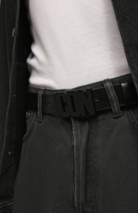 Мужской кожаный ремень  DSQUARED2 черного цвета, арт. BEM0099 12900001 | Фото 2 (Случай: Повседневный; Материал: Натуральная кожа)