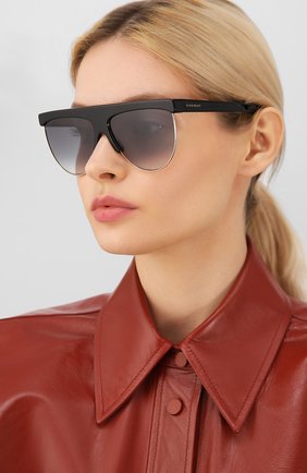 Женские солнцезащитные очки GIVENCHY черного цвета по цене 23300 руб., арт. 7118/G J5G | Фото 2 Женские солнцезащитные очки GIVENCHY черного цвета, арт. 7118/G J5G | Фото 2