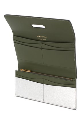 Кожаный кошелек Burberry, серебряного цвета, арт. 8006272 в ЦУМ | Фото №3 Кожаный кошелек Burberry серебряного цвета | Фото №3