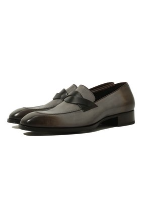 Мужские кожаные лоферы TOM FORD темно-серого цвета по цене 166000 руб., арт. J1183T-BET | Фото 1 Мужские кожаные лоферы TOM FORD темно-серого цвета, арт. J1183T-BET | Фото 1 (Статус проверки: Проверена категория, Проверено; Стили: Классический; Материал внутренний: Натуральная кожа; Материал внешний: Кожа)