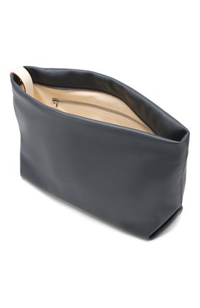 Женский клатч inside out LORO PIANA темно-синего цвета по цене 113000 руб., арт. FAI4710 | Фото 4 Женский клатч inside out LORO PIANA темно-синего цвета, арт. FAI4710 | Фото 4
