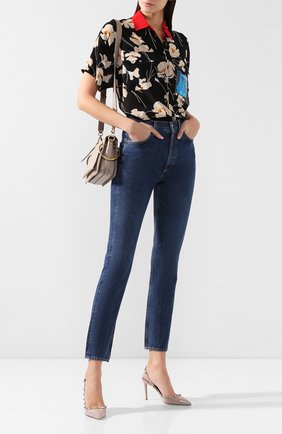 Женская лаковые туфли valentino garavani rockstud VALENTINO бежевого цвета по цене 52000 руб., арт. RW2S0H04/VNW | Фото 2 Женская лаковые туфли valentino garavani rockstud VALENTINO бежевого цвета, арт. RW2S0H04/VNW | Фото 2