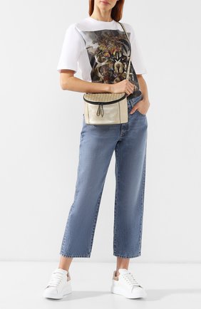 Женская сумка из кожи BOTTEGA VENETA золотая цвета, арт. 542338/VBNF1 купить в ЦУМ | Фото №2 Сумка из кожи Bottega Veneta золотая цвета | Фото №2