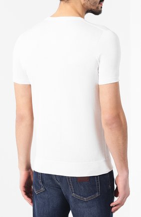Мужская хлопковая футболка BRIONI белого цвета, арт. UMR00L/P8K34 | Фото 4 (Принт: Без принта; Рукава: Короткие; Длина (для топов): Стандартные; Мужское Кросс-КТ: Футболка-одежда; Материал внешний: Хлопок; Стили: Кэжуэл)