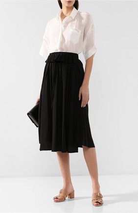 Женские замшевые мюли SANTONI светло-розового цвета по цене 33800 руб., арт. WHTH57657HA2RLCPP21 | Фото 2 Женские замшевые мюли SANTONI светло-розового цвета, арт. WHTH57657HA2RLCPP21 | Фото 2