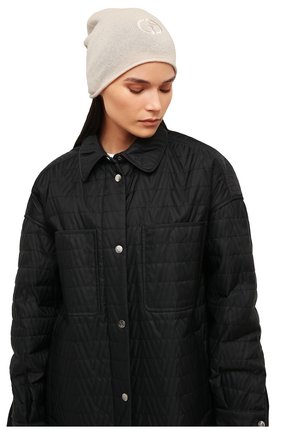 Женская кашемировая шапка бини GIORGIO ARMANI бежевого цвета по цене 25050 руб., арт. 797362/8A502 | Фото 2 Женская кашемировая шапка бини GIORGIO ARMANI бежевого цвета, арт. 797362/8A502 | Фото 2